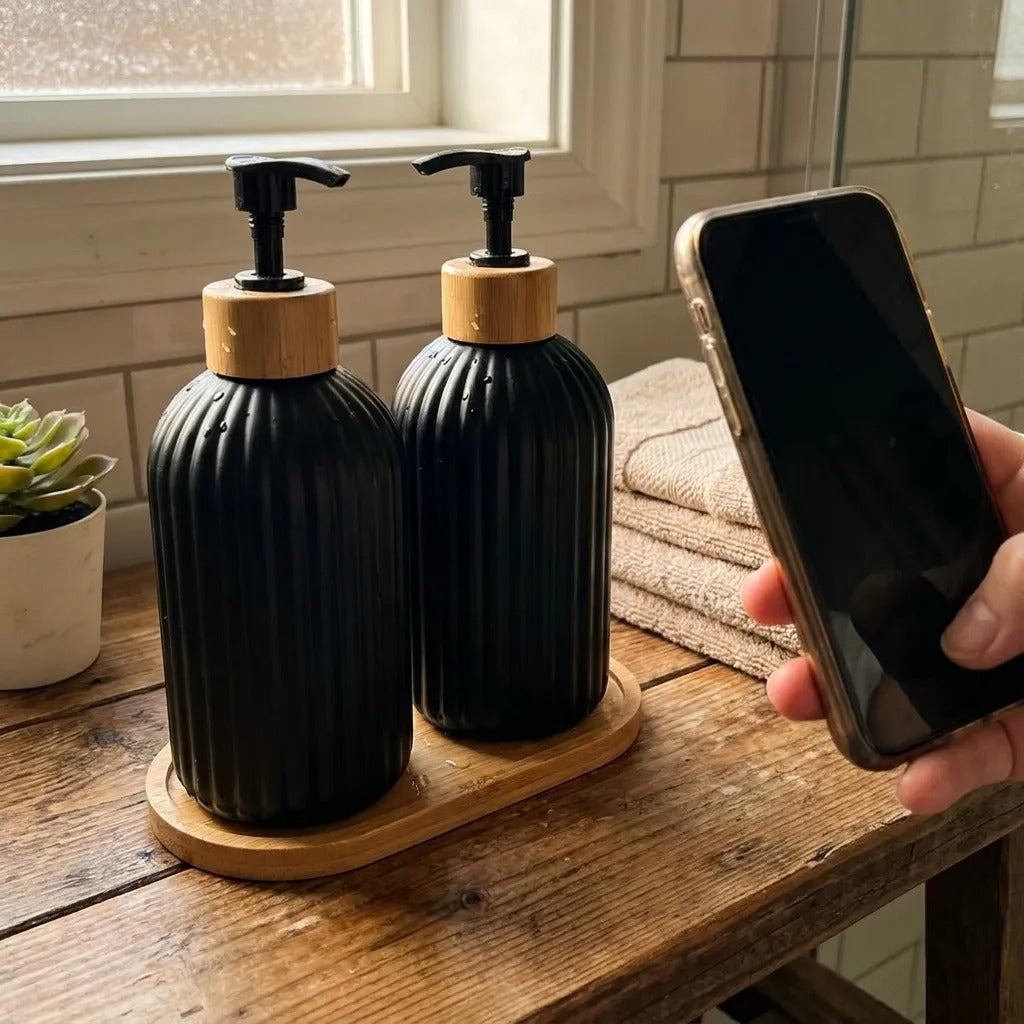 Set Duo Dispenser Jabon Vidrio Negro Bandeja Bambu Baño